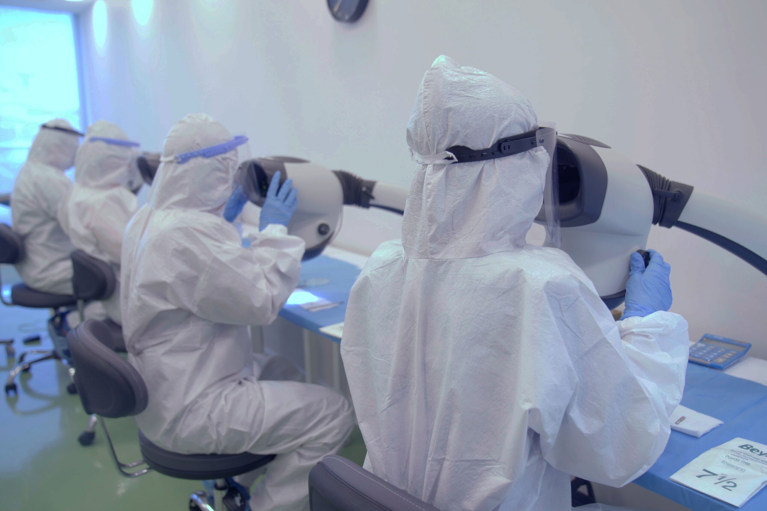AEK Hair Clinic surgical setting
